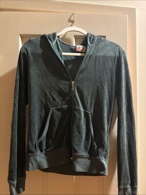 Juicy Women's Zip-Up Hooded Jacket in Green
